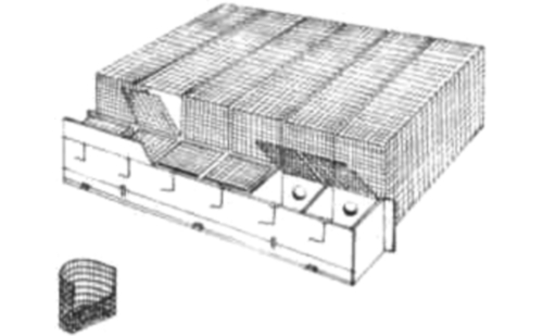 Батарея клеток для норок с блоковыми домиками